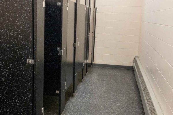 Public toilet cubicles2